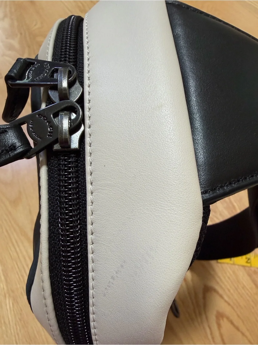 Coach f56877 black